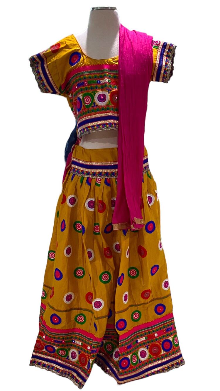 Yellow & Pink Circle Design Navratri Garba Chaniya Choli Set M/L